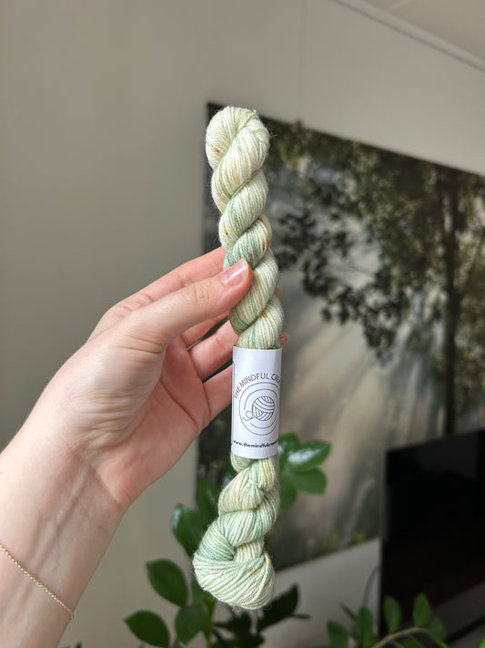 A touch of sage - mini skein