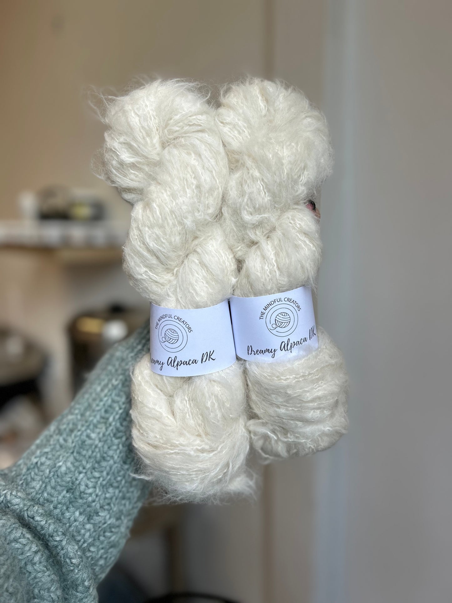 Dreamy Alpaca DK - Snow undyed