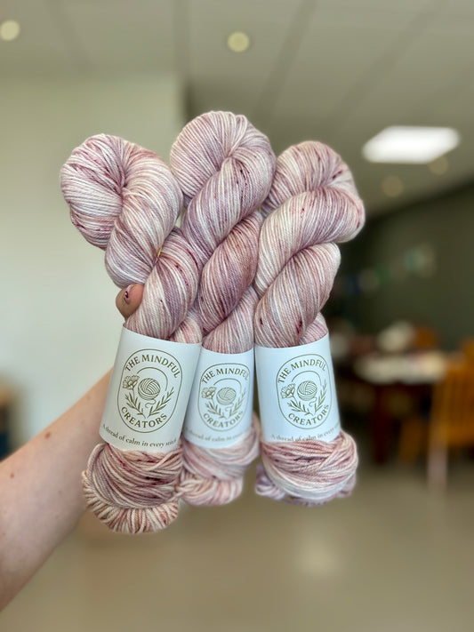 OOAK - pastel pink speckle - Sock DK