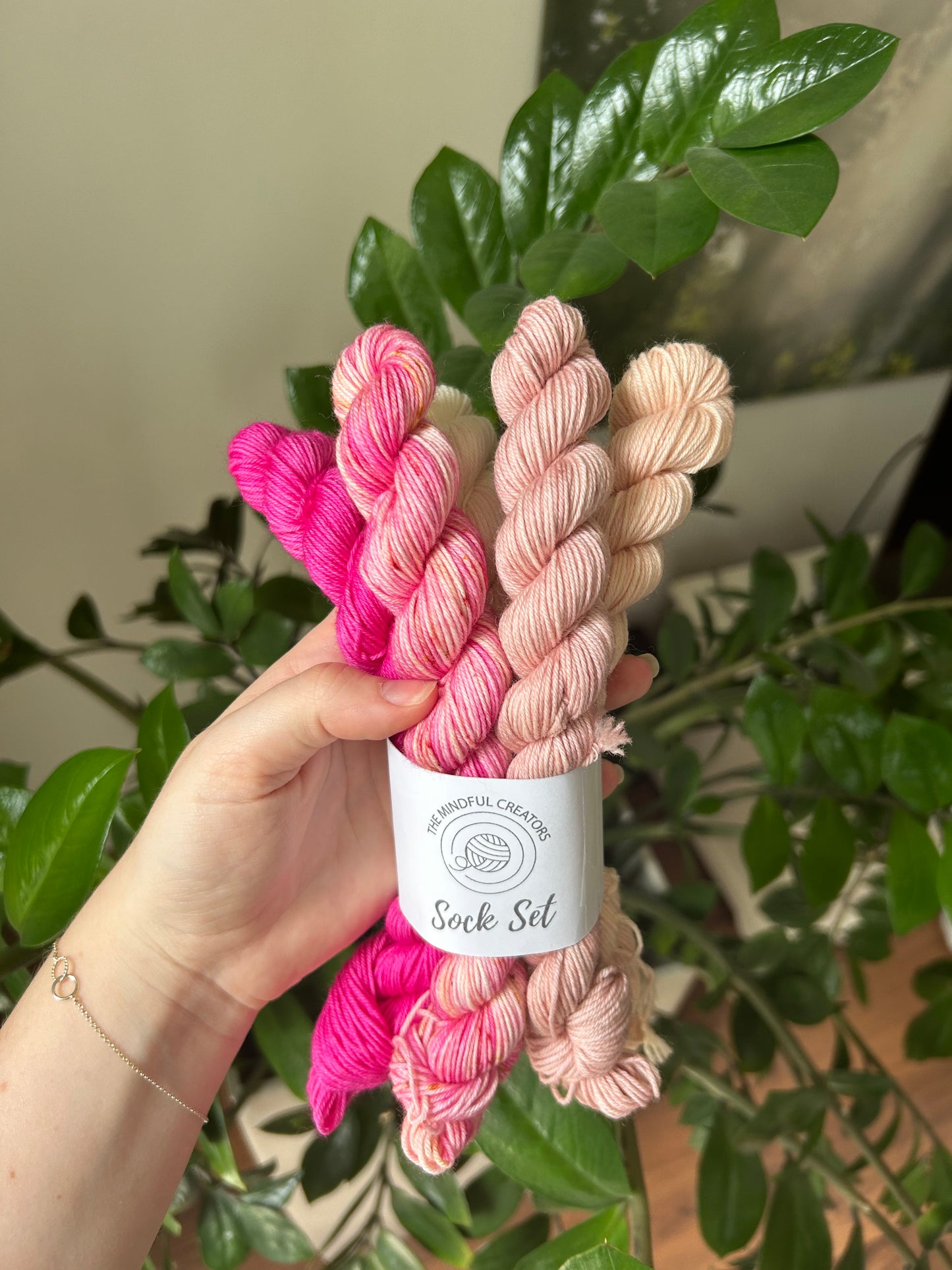 Pink dreaming mini skein set